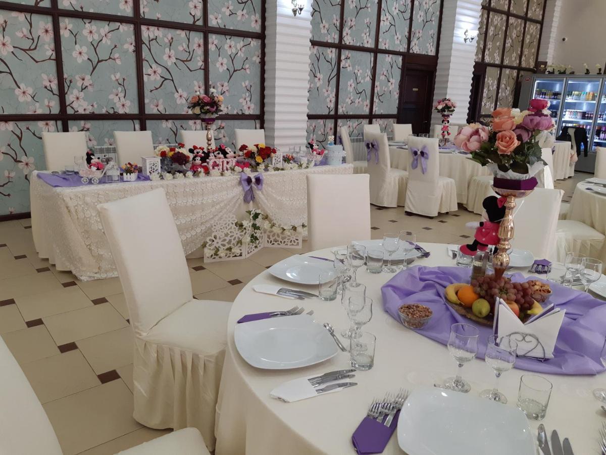 Hotel Ro&Mario Barlad Bîrlad Kültér fotó