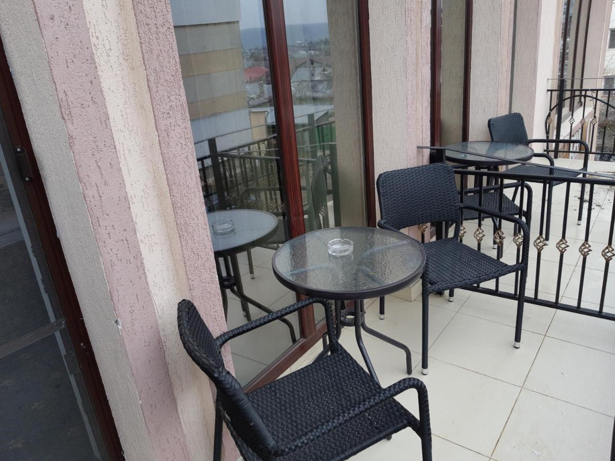 Hotel Ro&Mario Barlad Bîrlad Kültér fotó