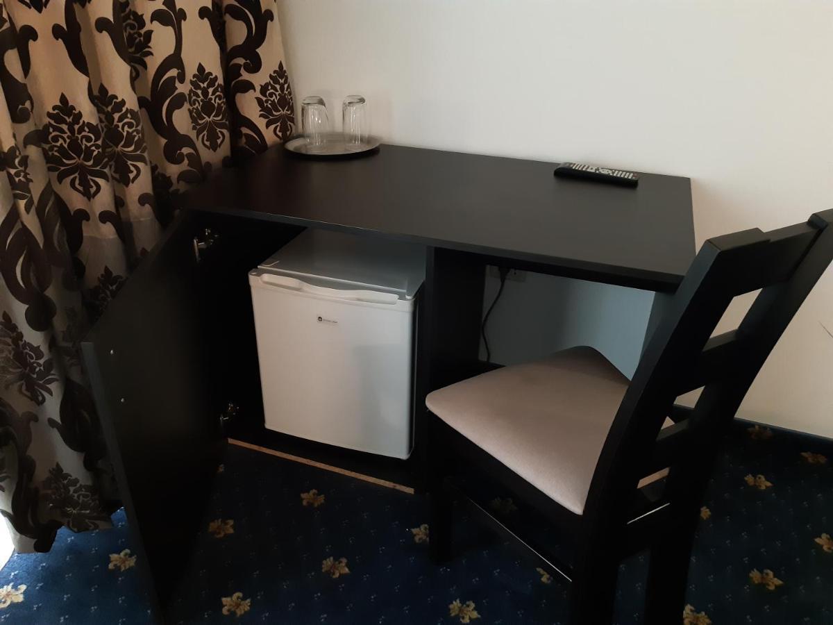 Hotel Ro&Mario Barlad Bîrlad Kültér fotó