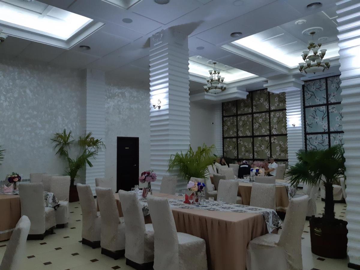 Hotel Ro&Mario Barlad Bîrlad Kültér fotó