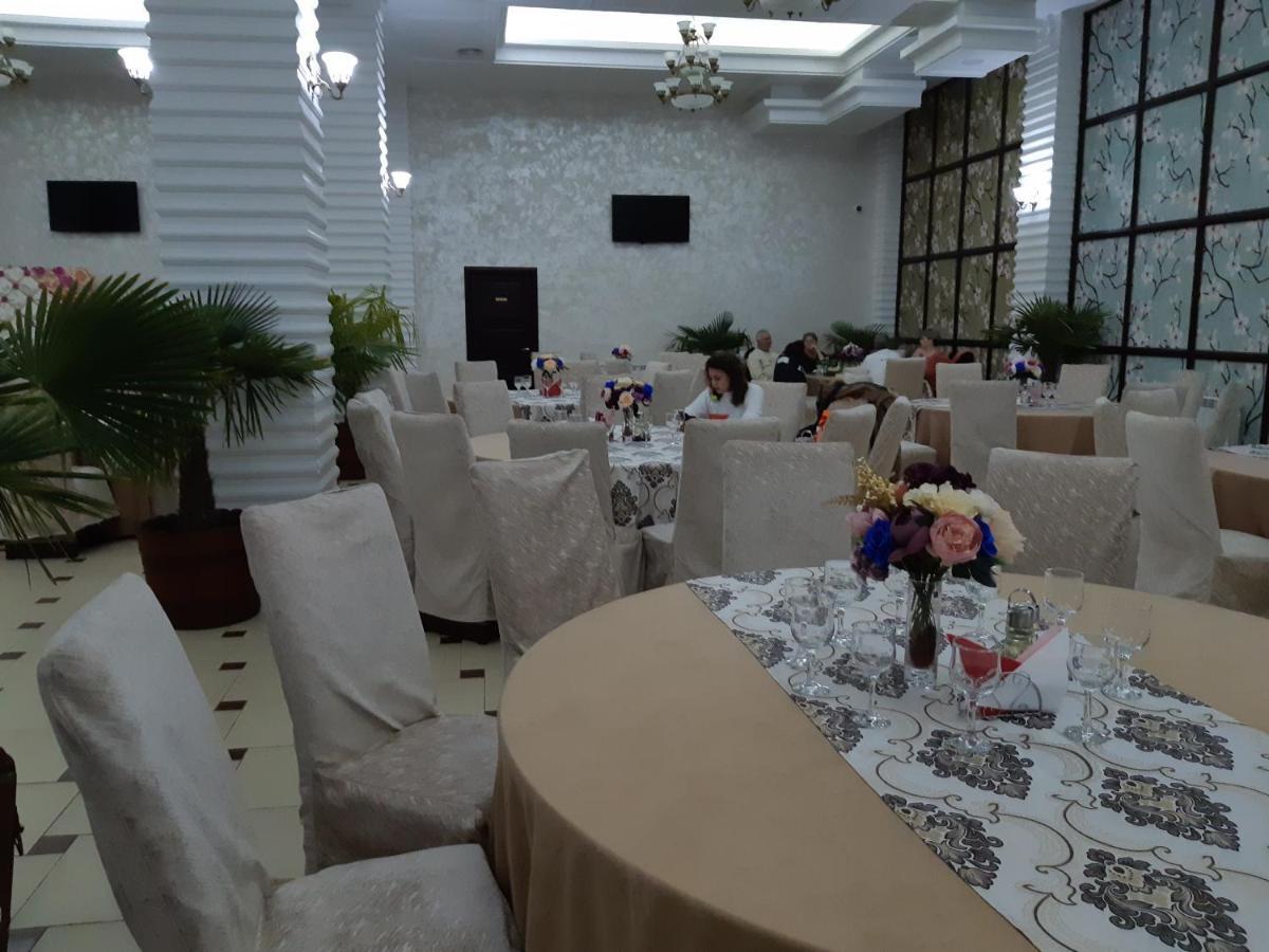 Hotel Ro&Mario Barlad Bîrlad Kültér fotó